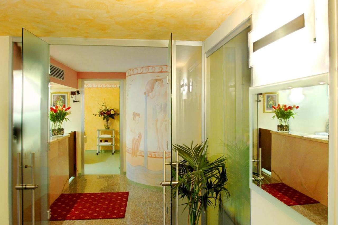 סלסומאג'יורה טרמה Hotel Ferrari מראה חיצוני תמונה